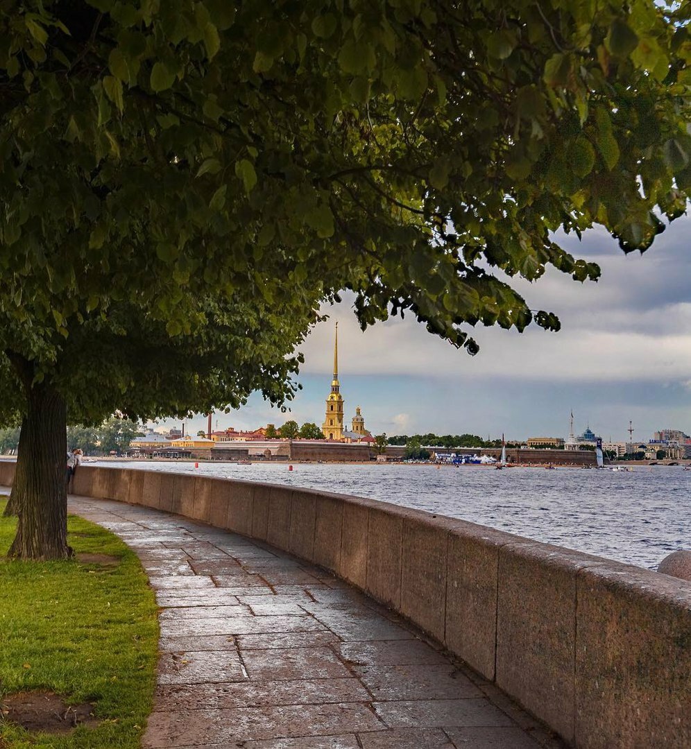 Рассвет в городе