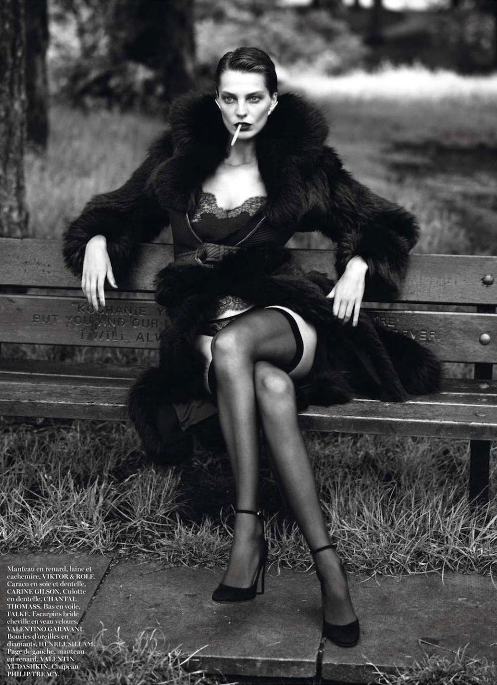 Daria Werbowy by Mert and Marcus for Vogue Paris September 2012 ...