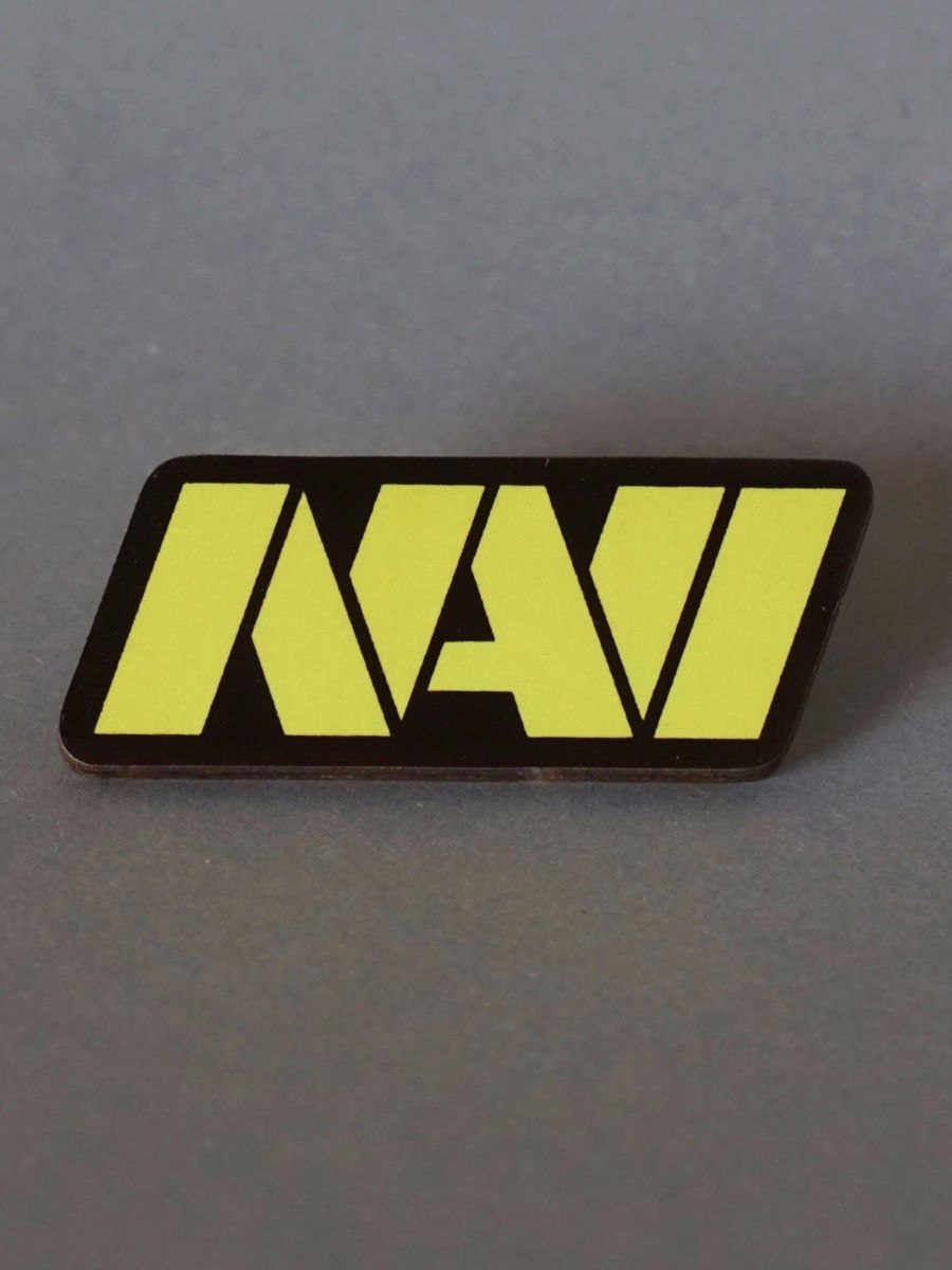Нави Natus Vincere