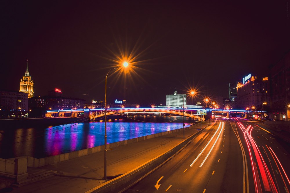 Москва ночная набережная