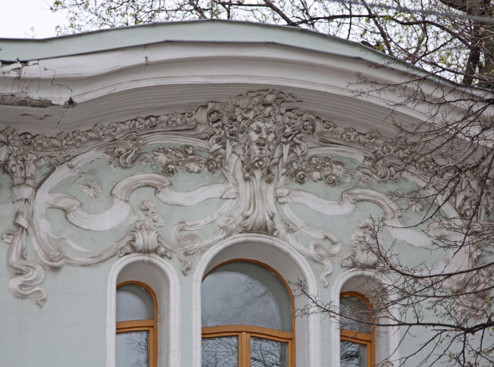 Особняк о.п.Коробковой (ул. Пятницкая, 33-35)
