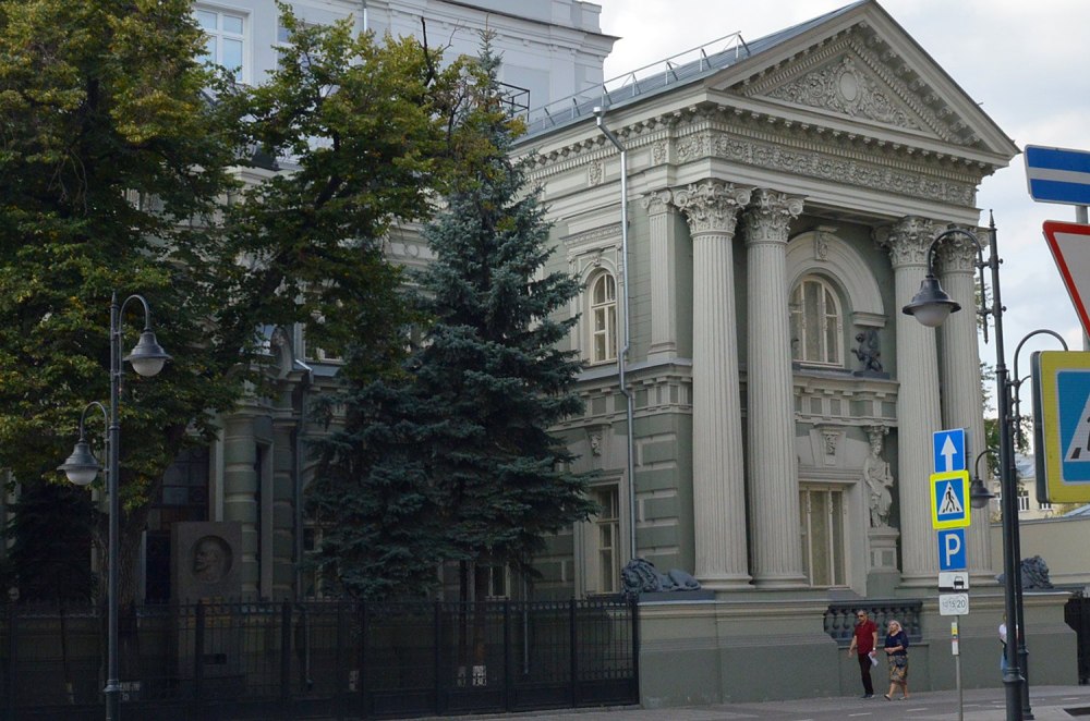 Дом со львами на Пятницкой