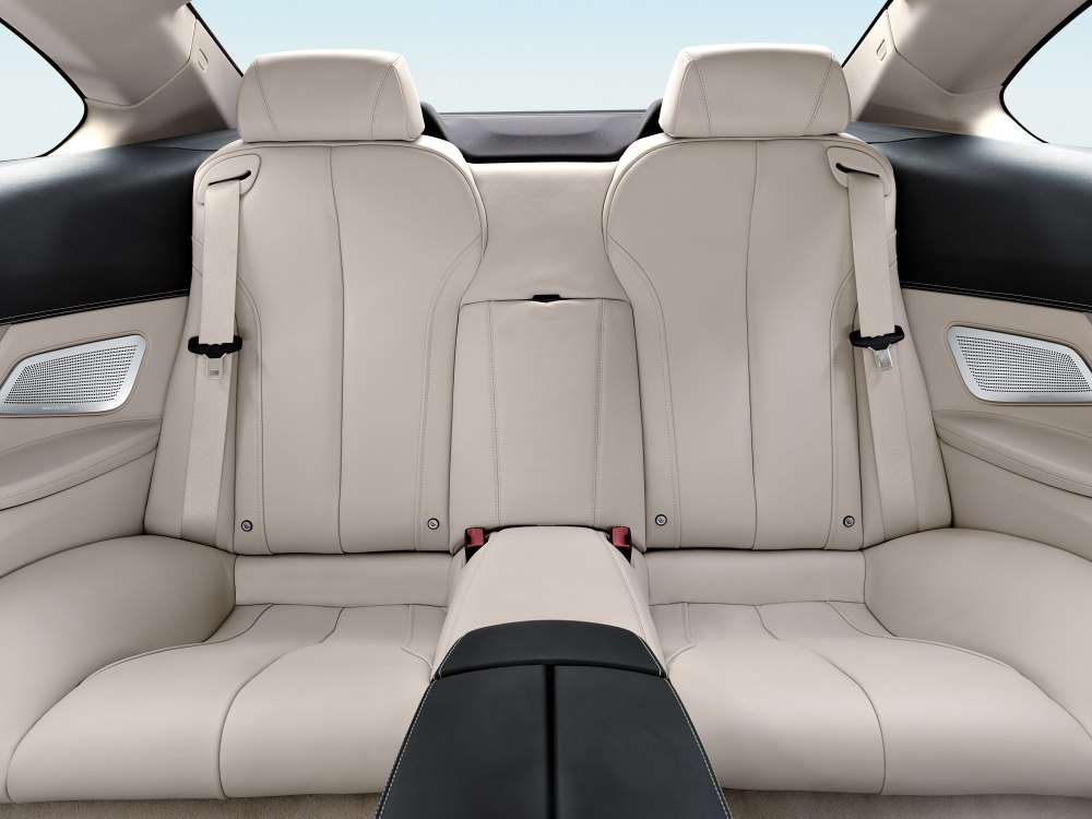 Ferrari 612 Interior