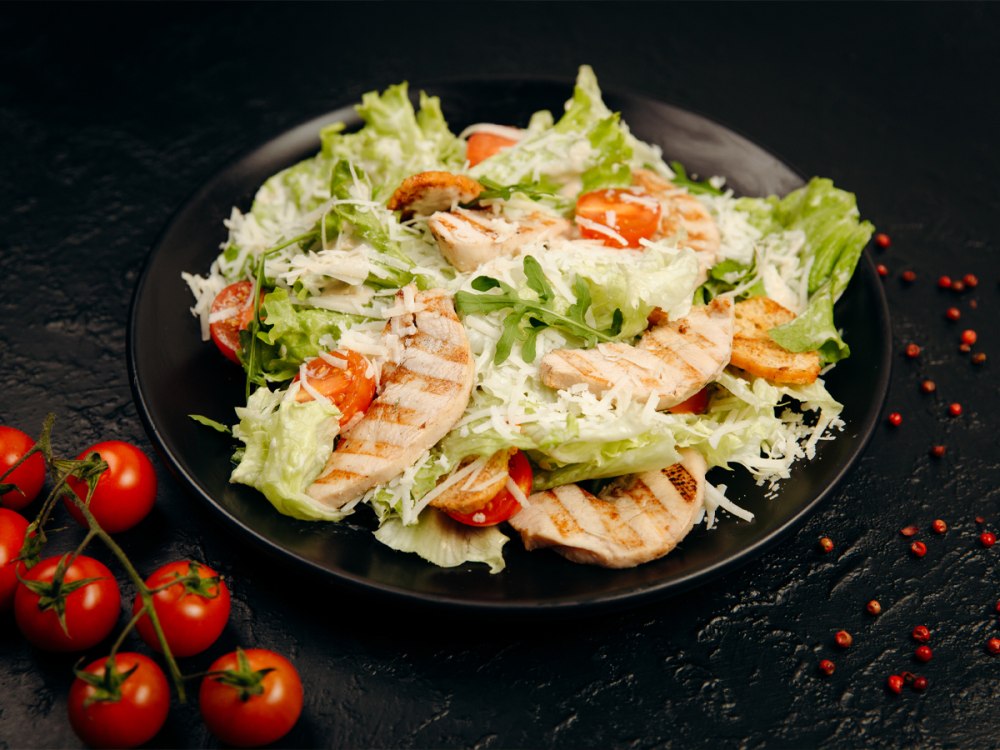 Цезарь с курицей