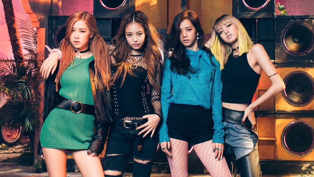 Группа BLACKPINK 2019