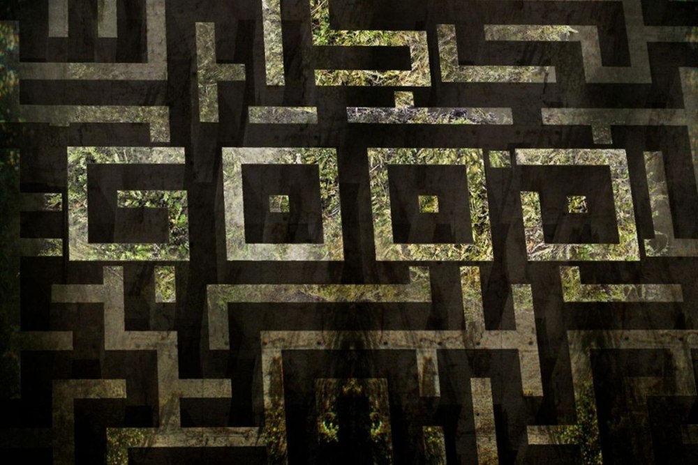 Лабиринт Maze