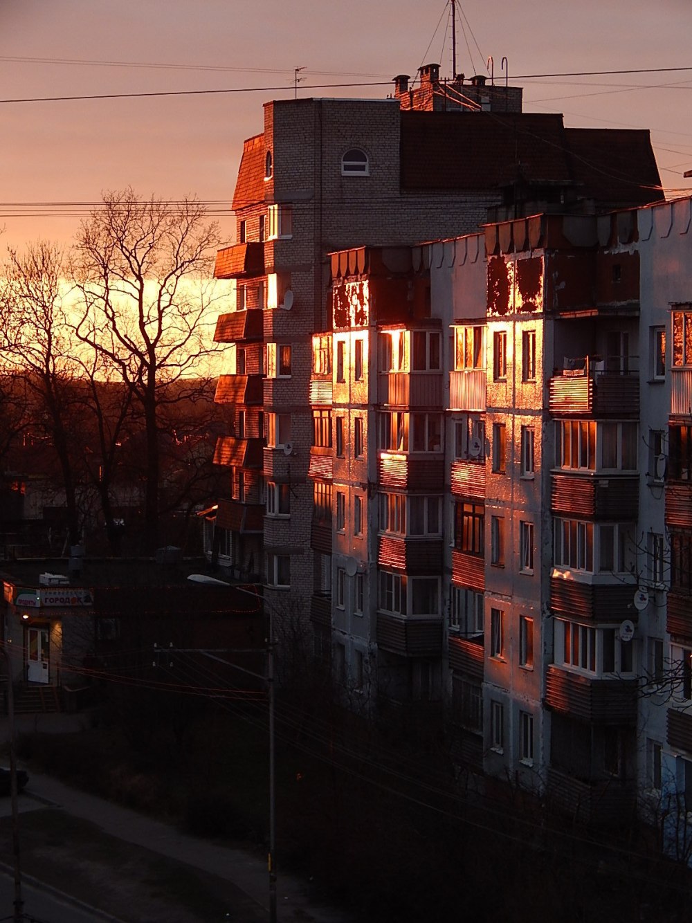 Небо и многоэтажки