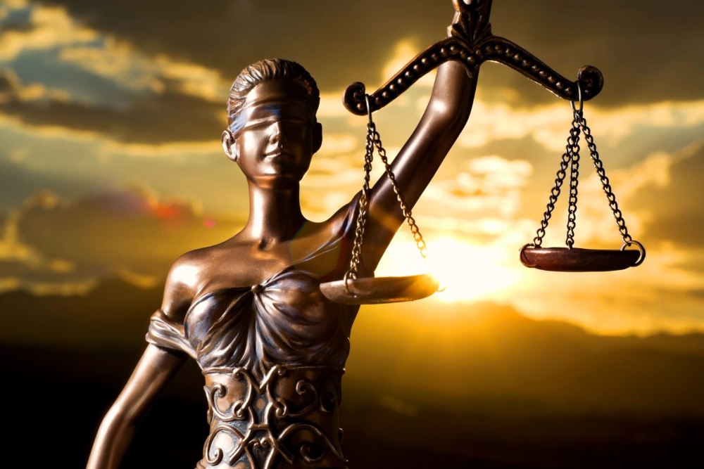 Law School Scales