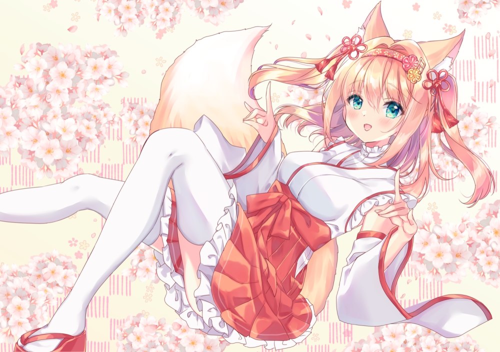 Mizhimaoqiu Kitsune Miko
