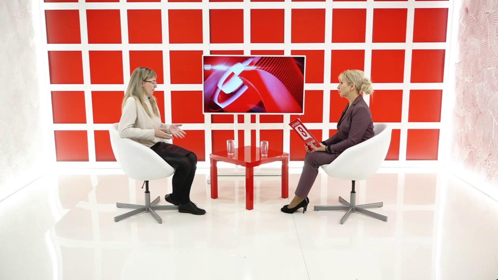 Стол для телестудии