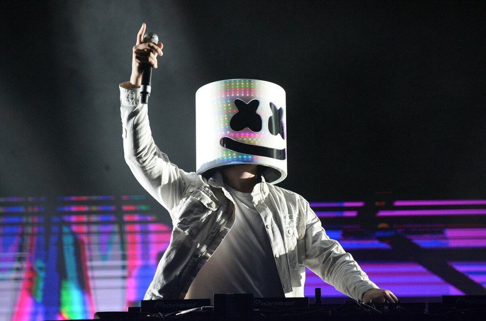 Дж маски Marshmello