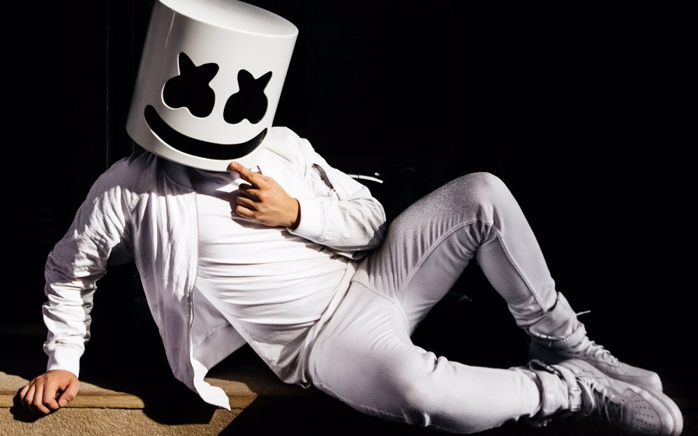 Marshmallow певец