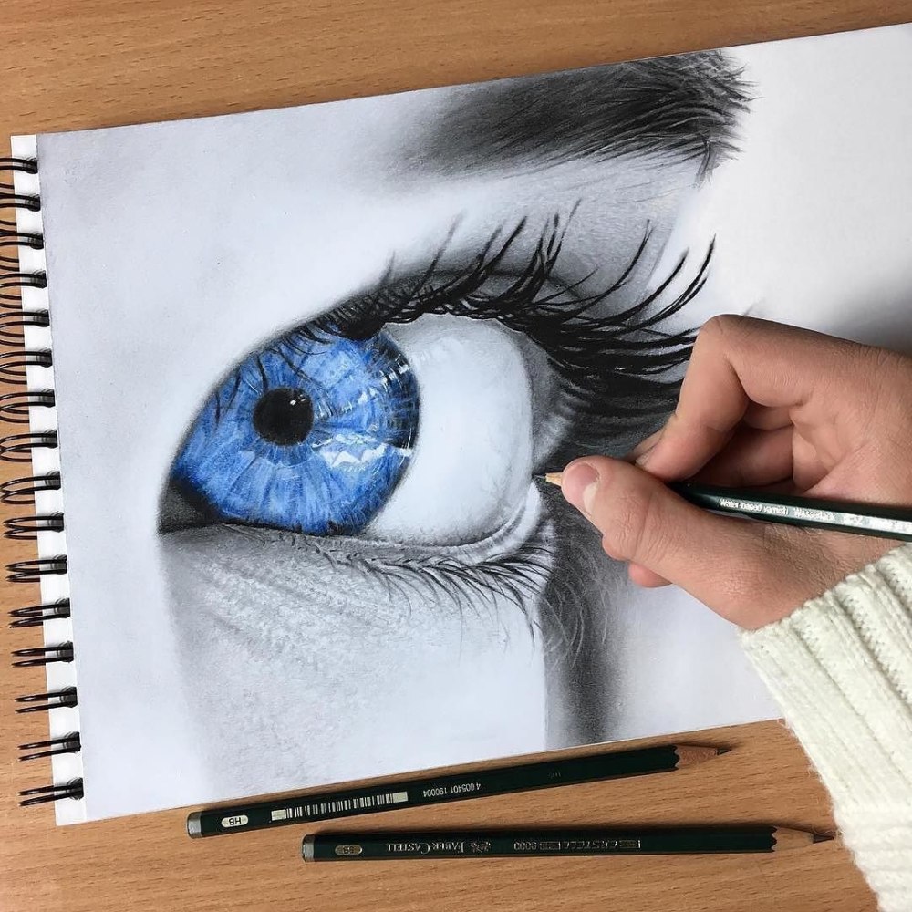 Рисунки цветными карандашами