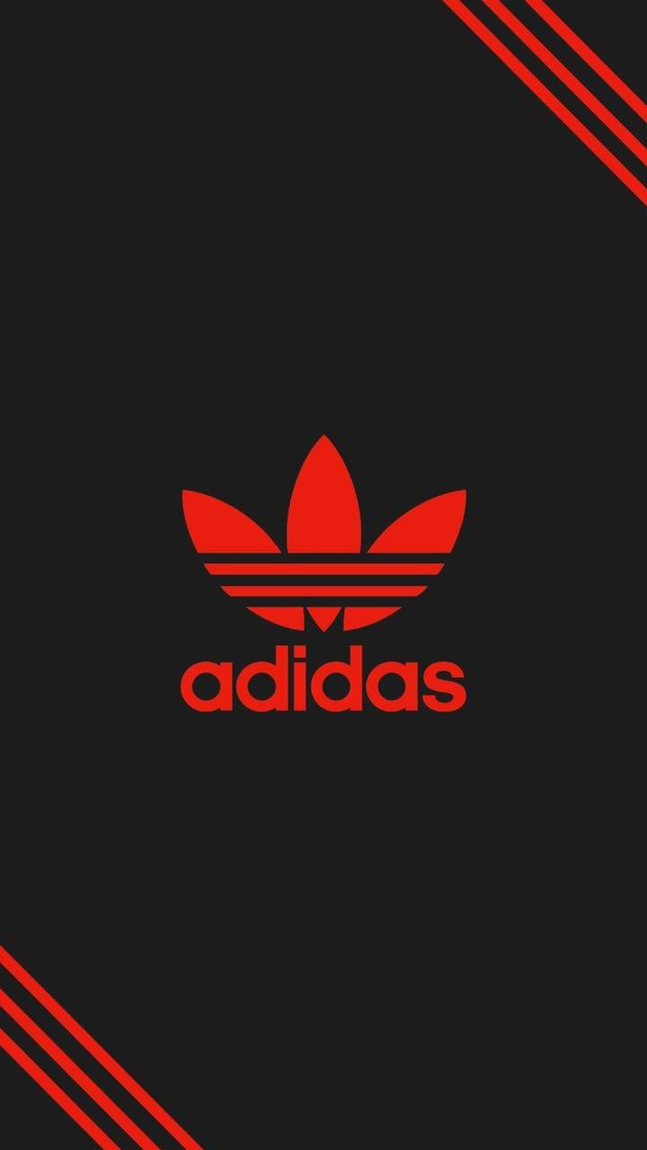 Adidas на черном фоне