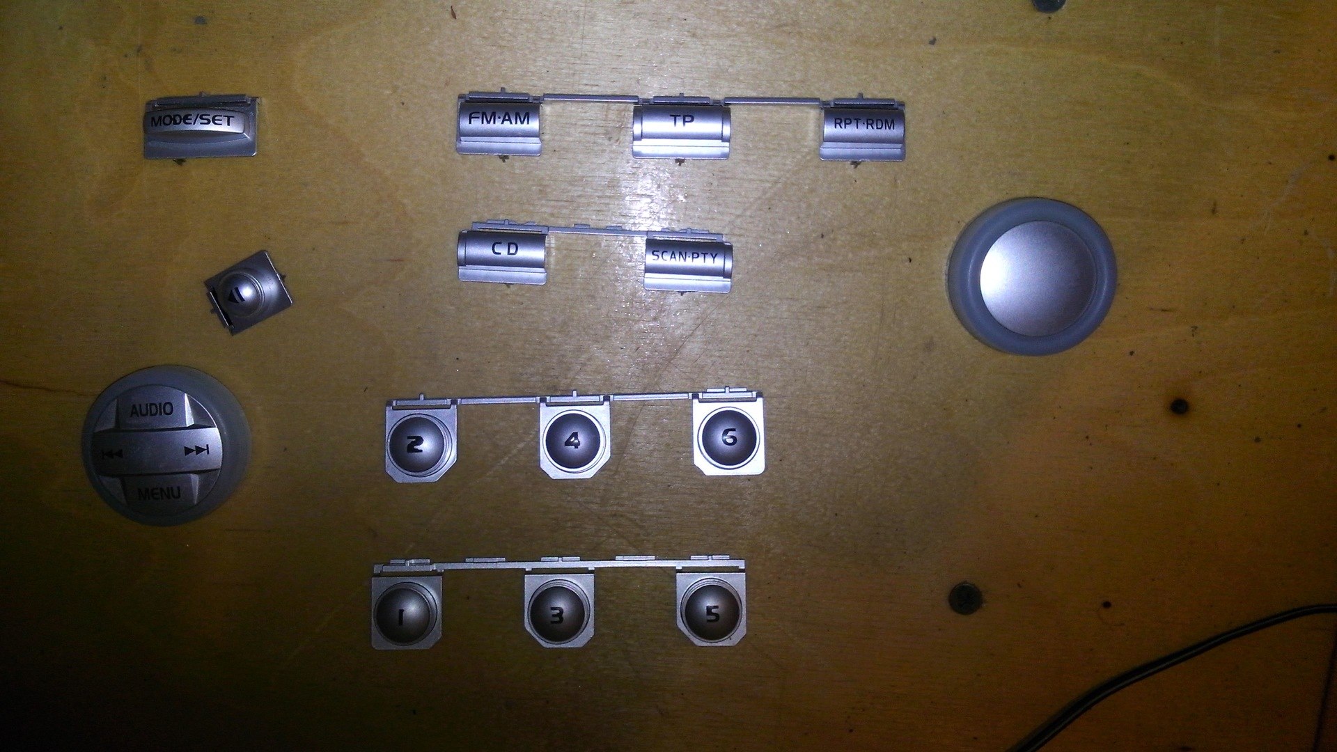 Кнопки для автомагнитолы. Кнопки для магнитолы JVC. Murano кнопки магнитолы. Кнопки на панель автомагнитолы. Кнопка для панели магнитолы.