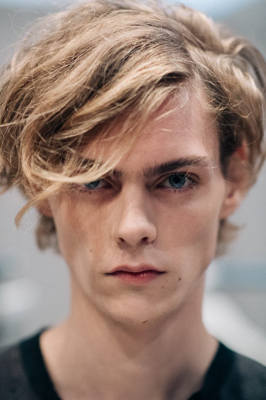 Devin Paisley блондин