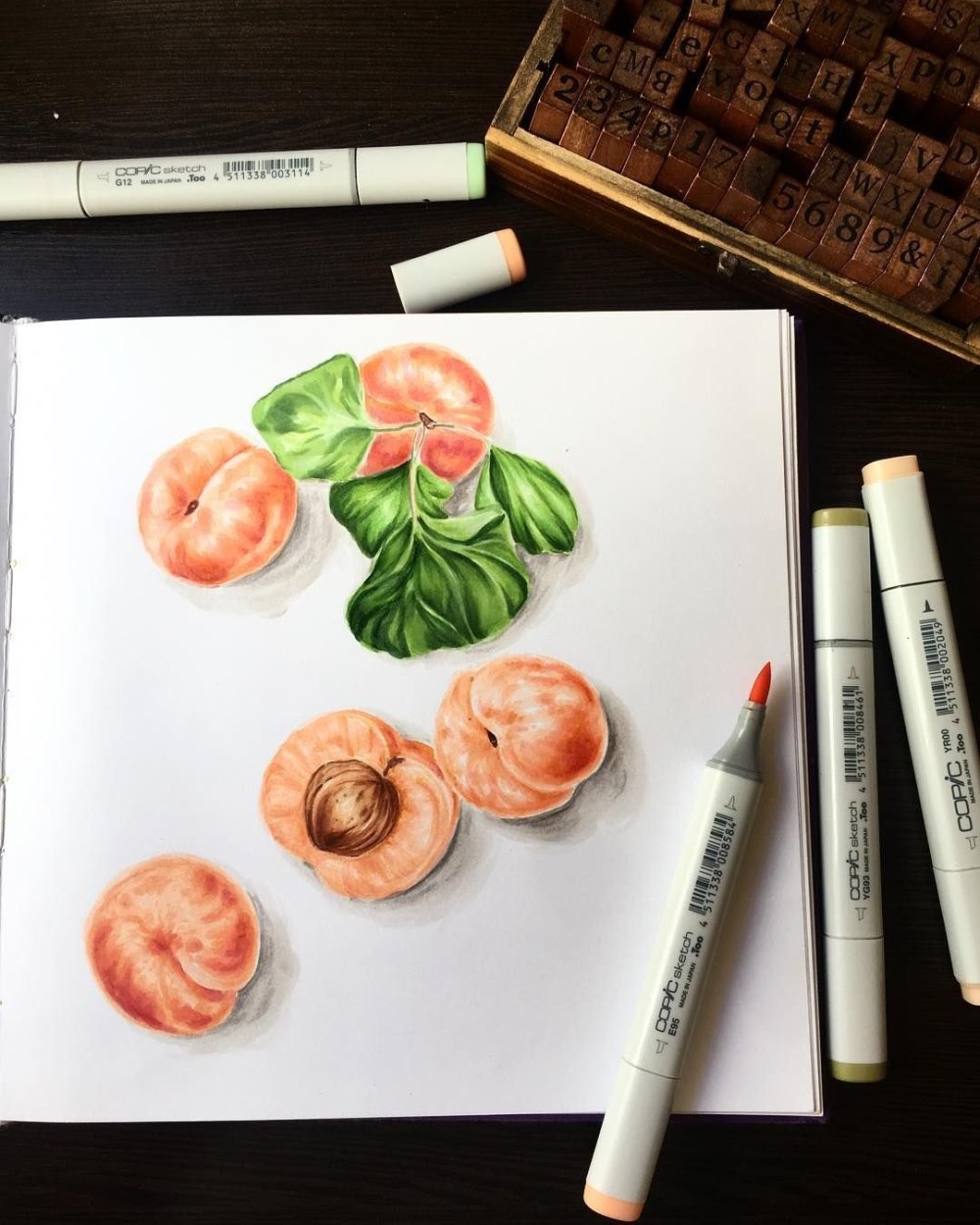 Рисование скетчей маркерами