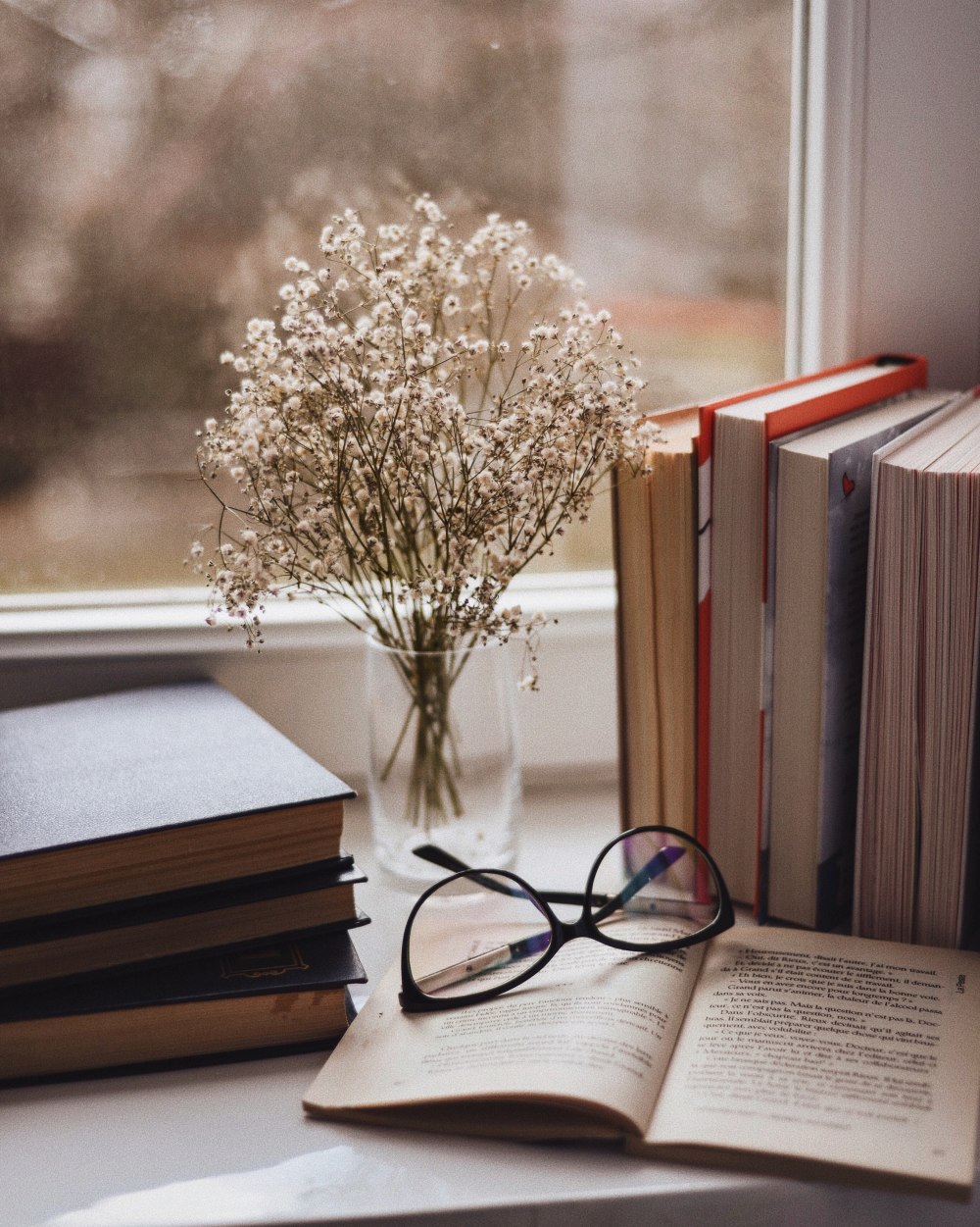 Фон книги