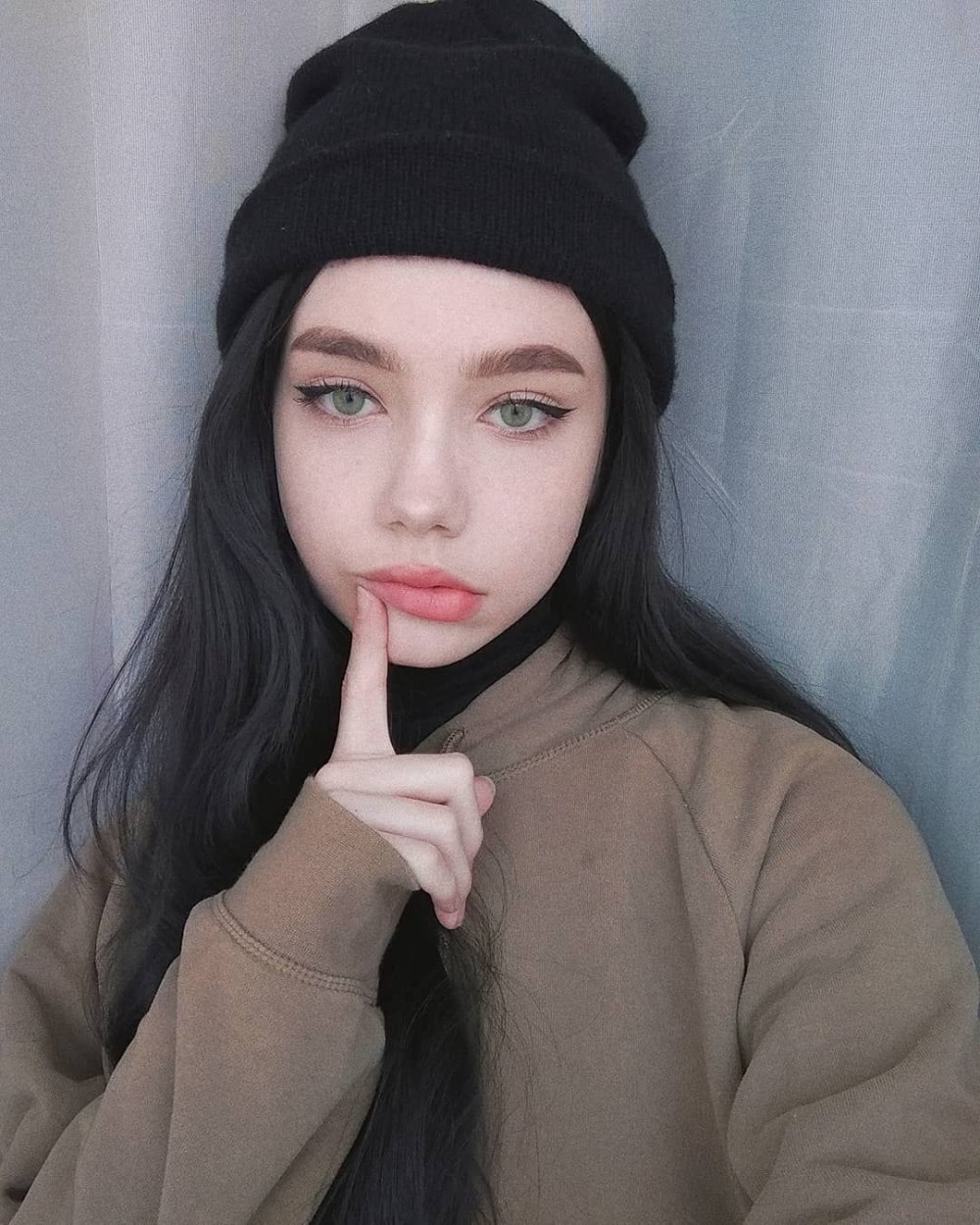 Красивые девушки дед инсайд
