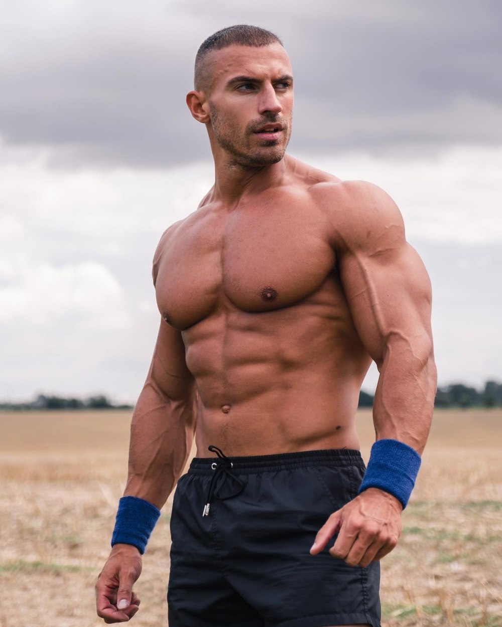 Eric Janicki торс