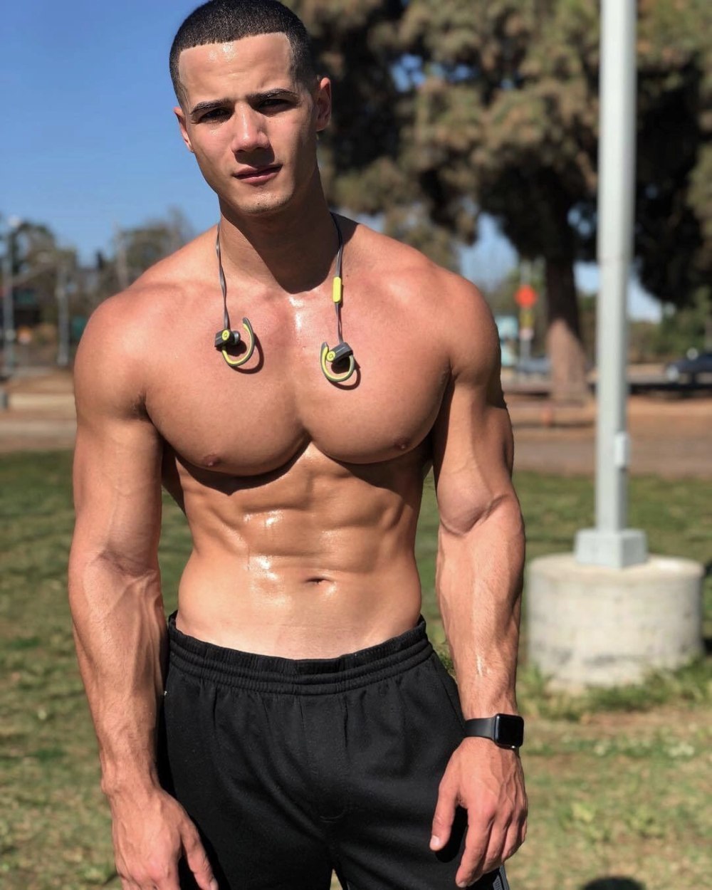 Hector mamaloukos