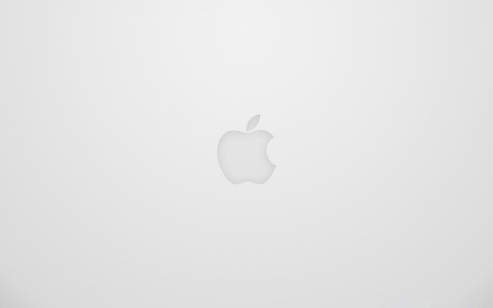 Логотип Apple на белом фоне