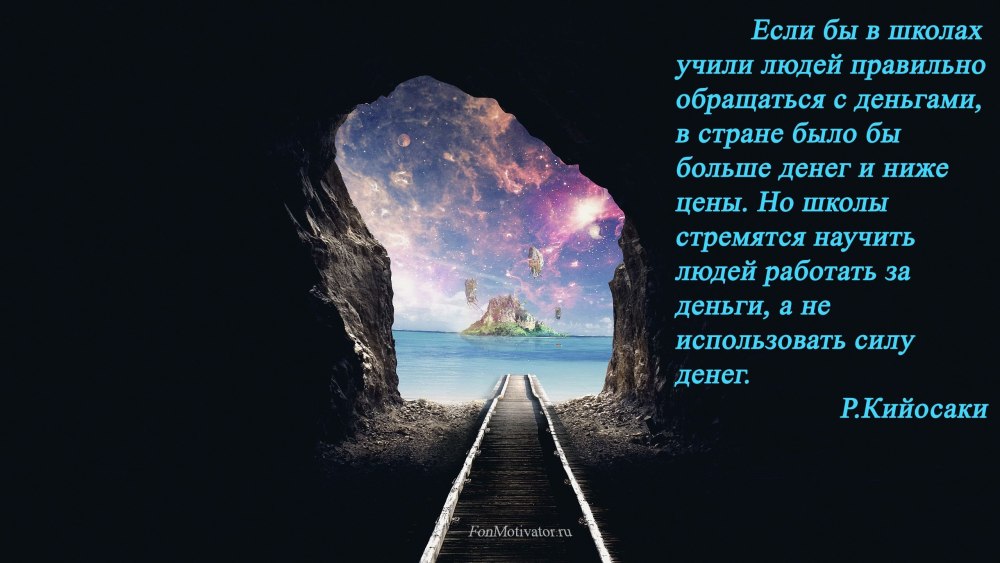 Шарлотта МАККИННИ голая