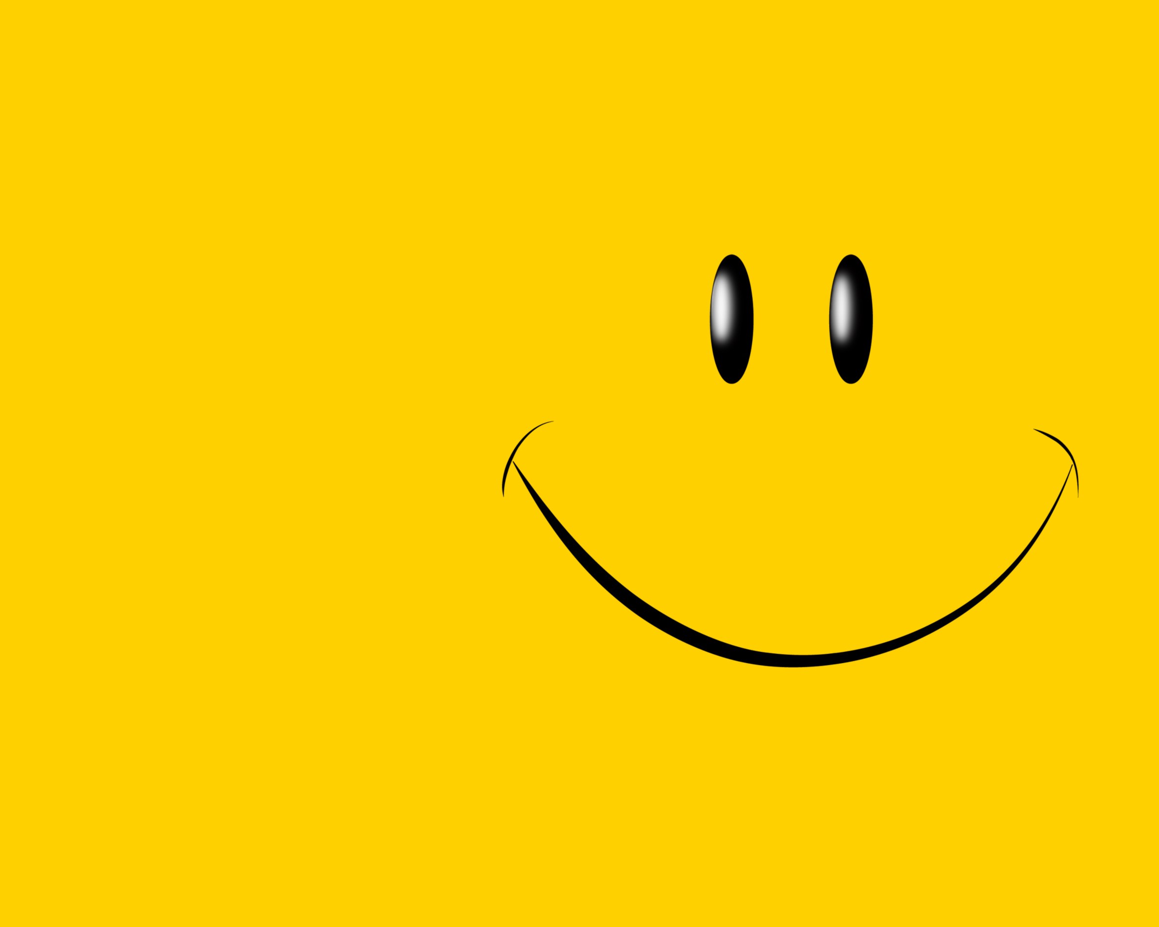 Фон смайлики улыбки. Смайлик на желтом фоне. Улыбка на желтом фоне. Улыбающийся смайлик. Смайлик улыбка.