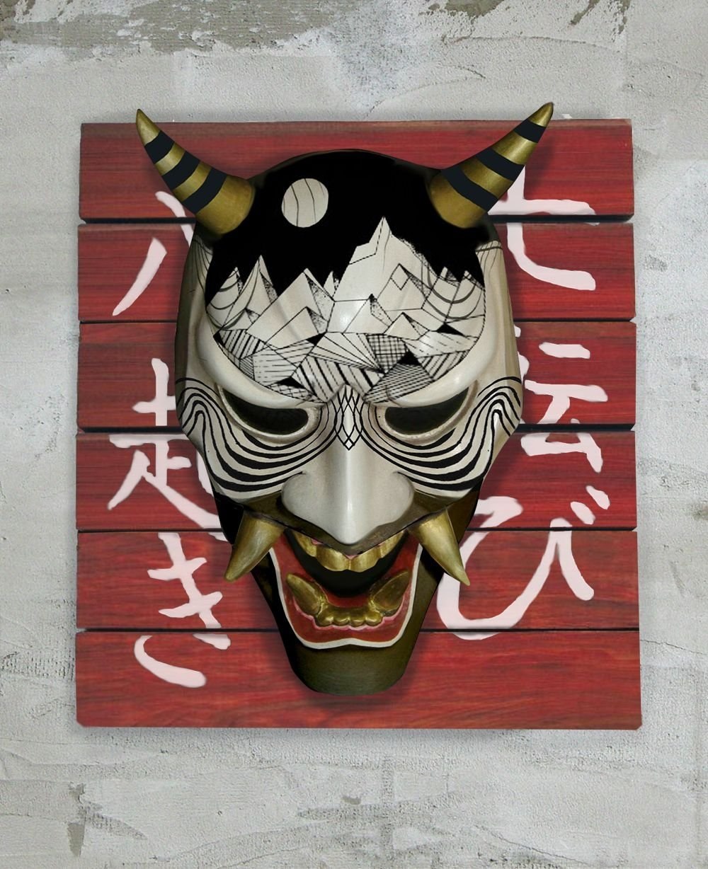 Японская маска Hannya самурая