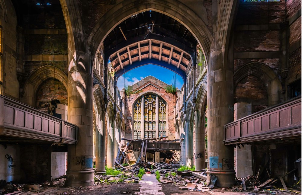 Esperanza Mansion