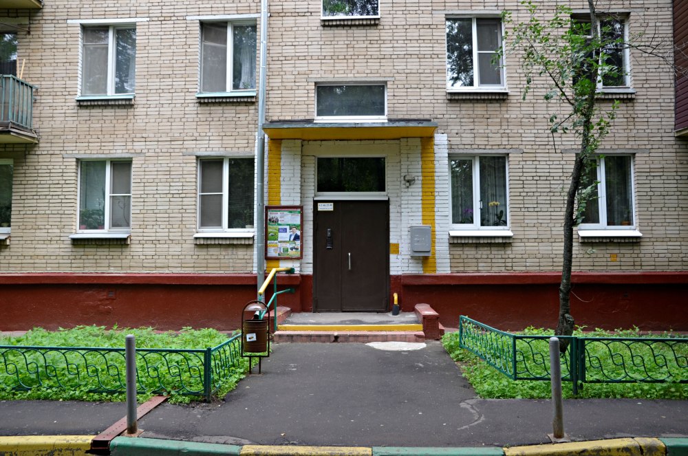 Подъезд хрущевки