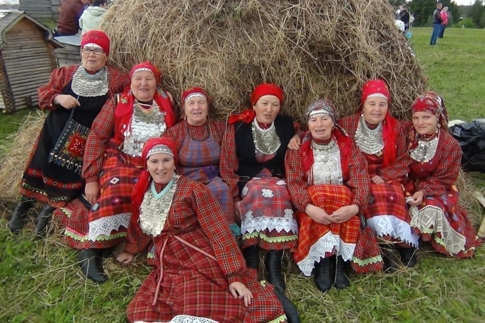 Перепечи Бурановские бабушки