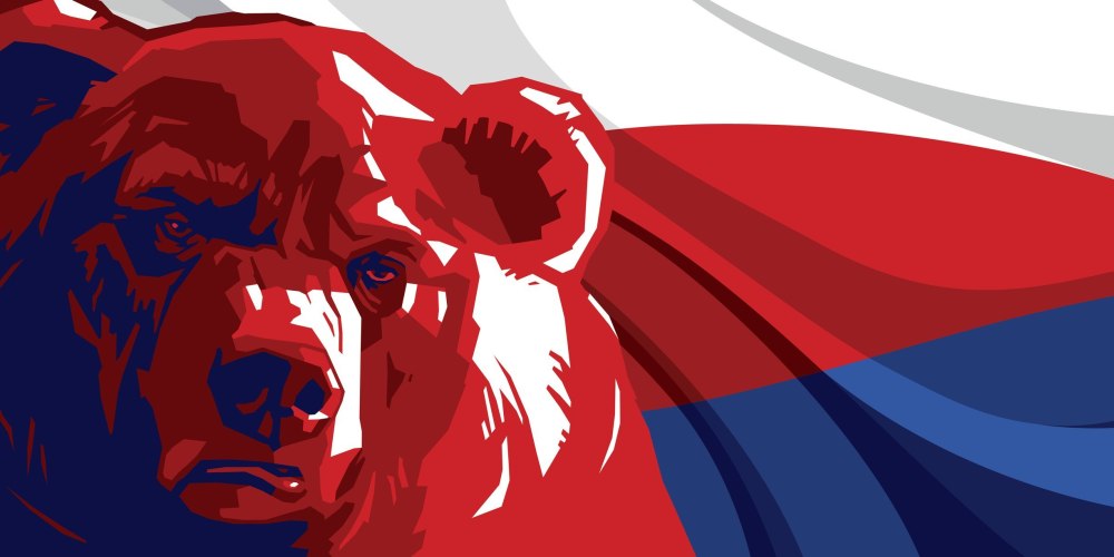 Медведь на фоне российского флага