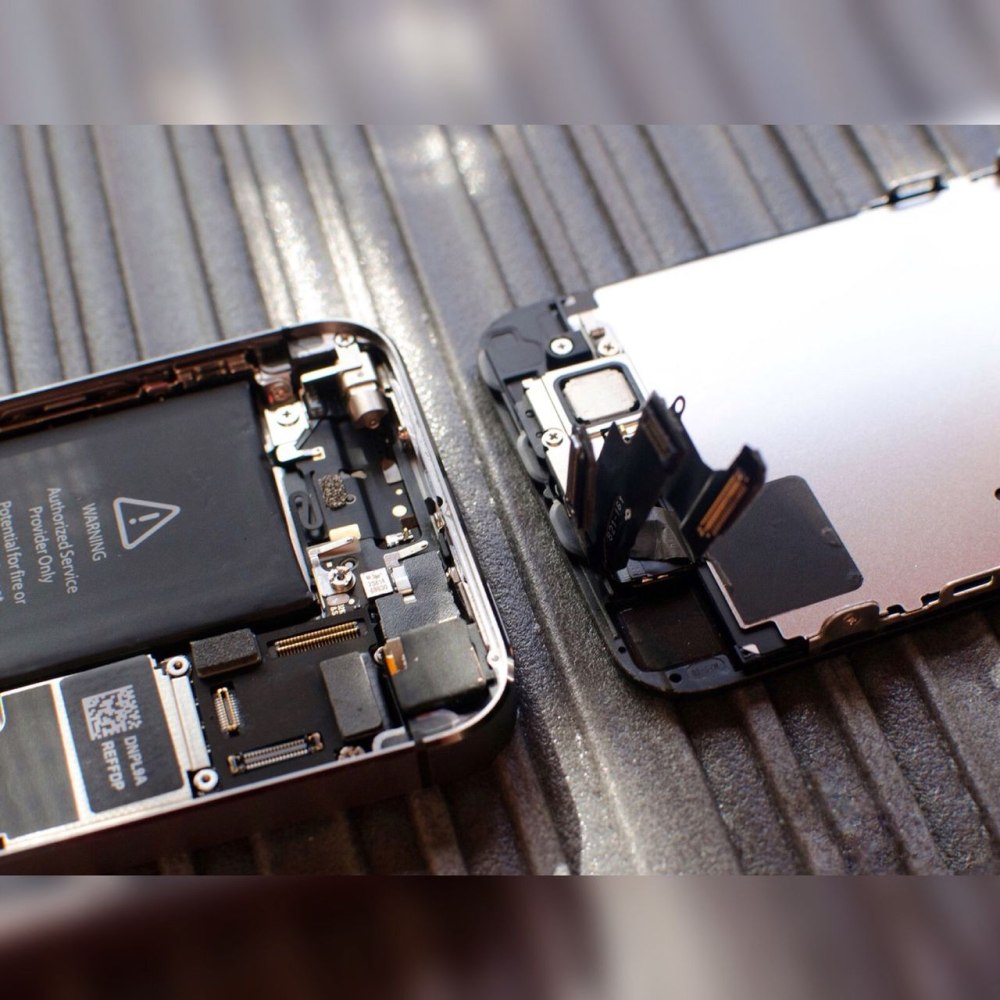 Iphone XS Max schematic