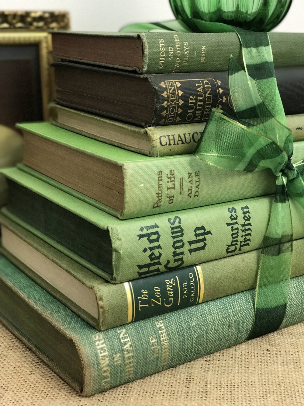 Стопка книг