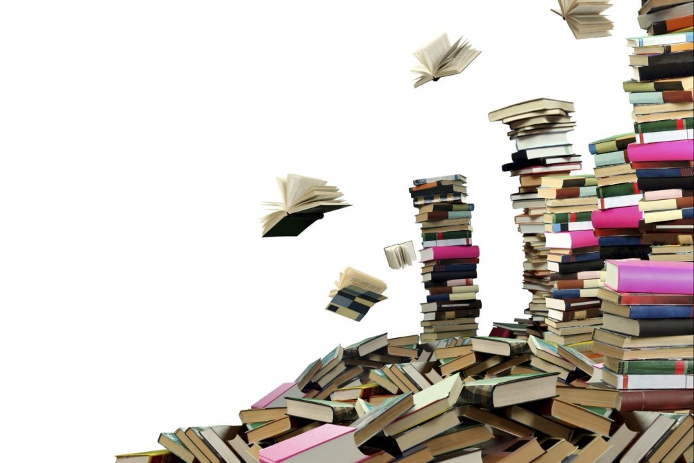 Стопка книг на прозрачном фоне для детей
