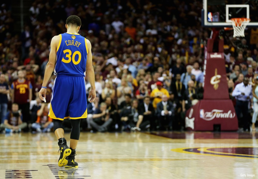 Stephen Curry спиной