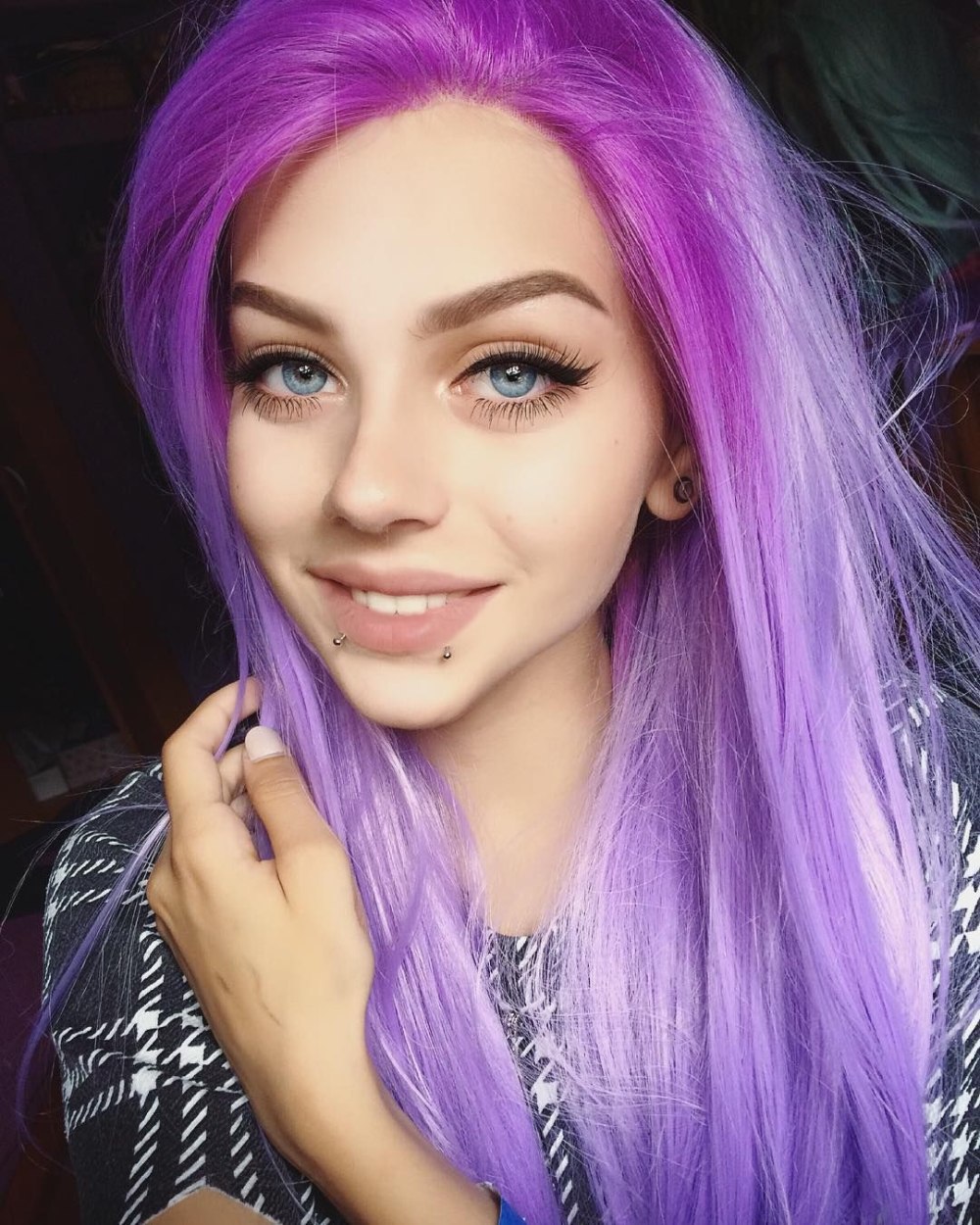 Анна Вайс