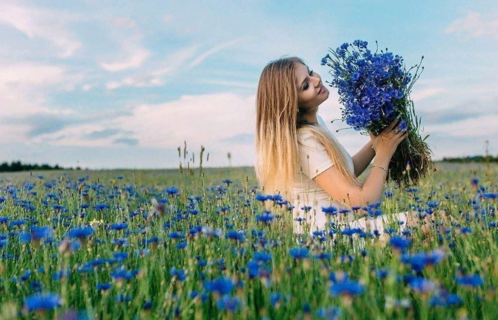 Екатерина Звержанская цветы