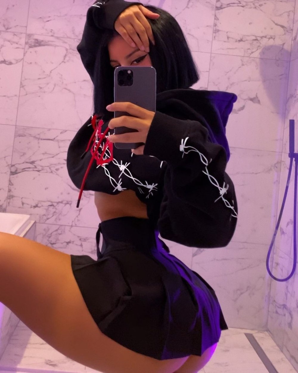 Джина Савадж Gina