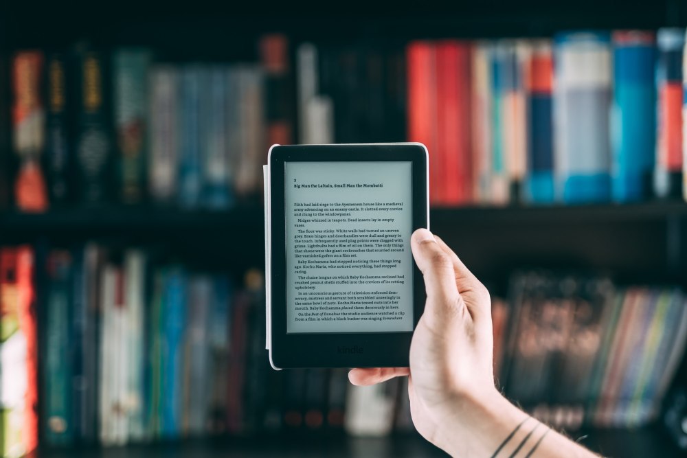 Книжный фон