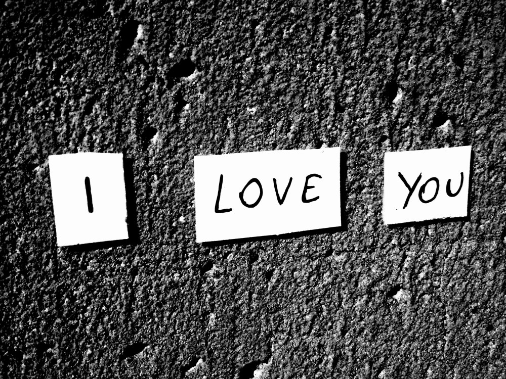 Обои с надписью i Love you