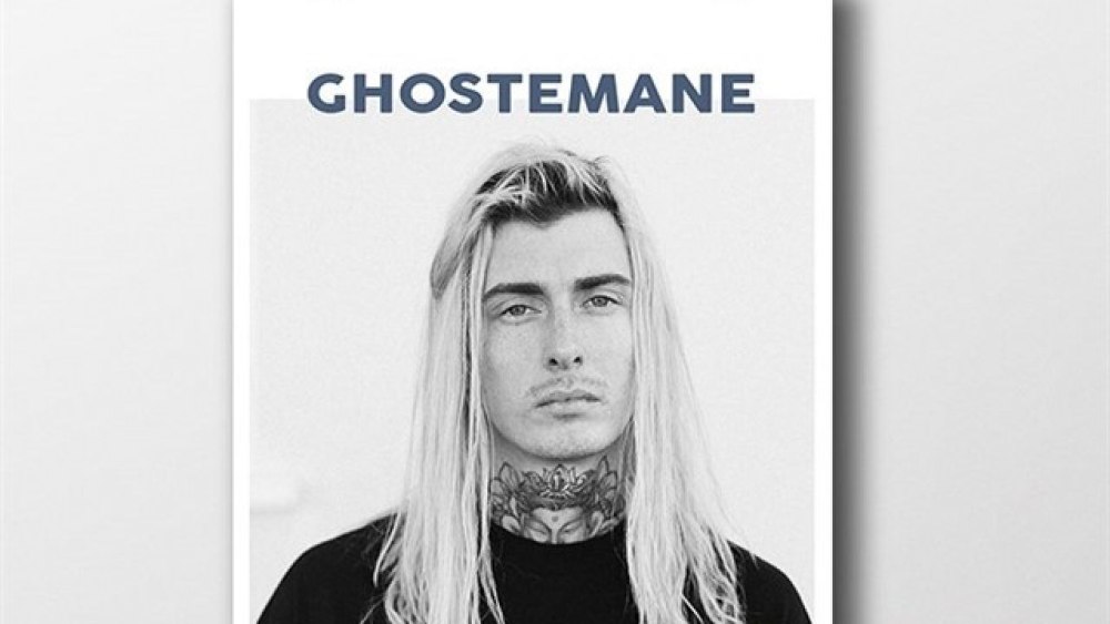 GHOSTEMANE черно белые волосы