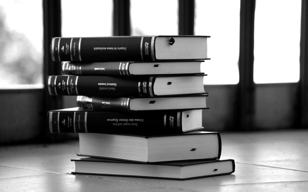 Стопка книг