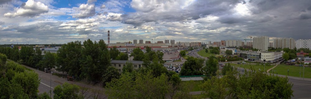 Улица города панорама