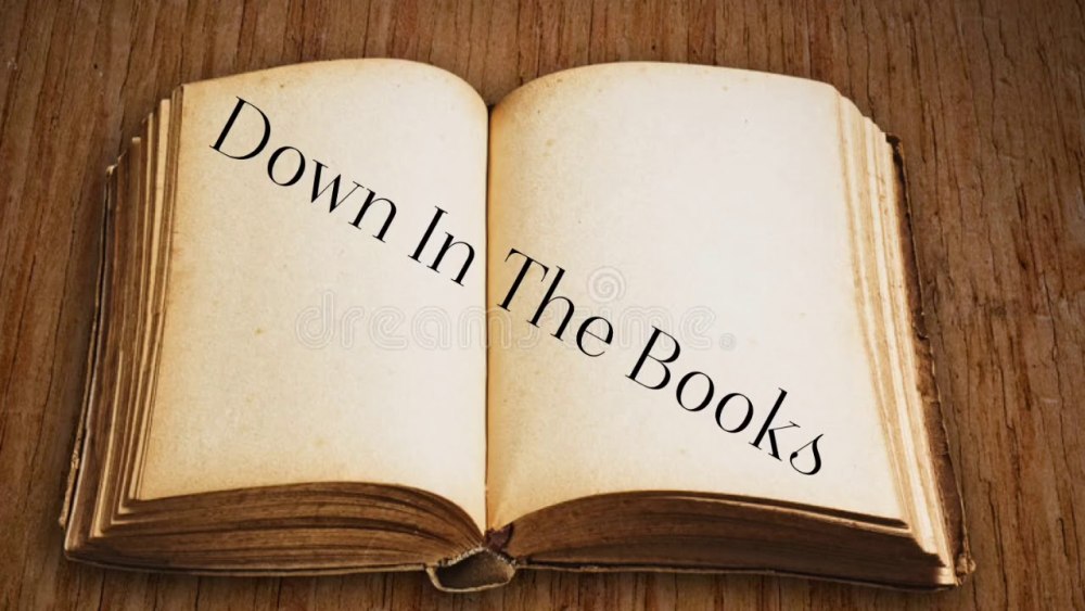 Старинная книга в открытом виде