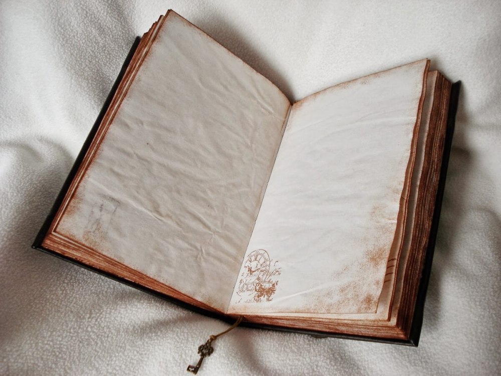 Старинная записная книжка