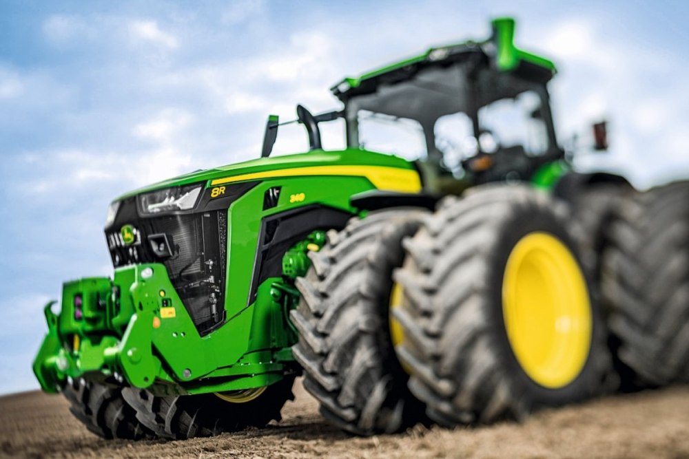 John Deere 8r 2020