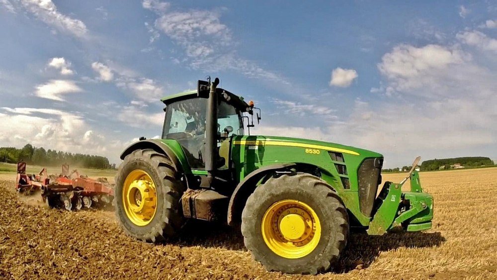 Трактор John Deere (Джон Дир) 8420