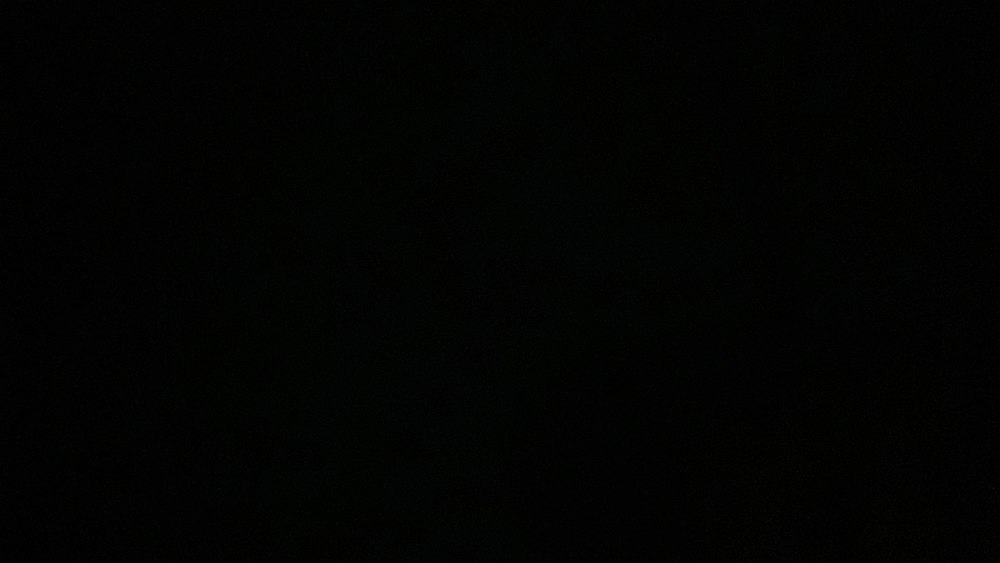 Чёрный фон 16 на 9